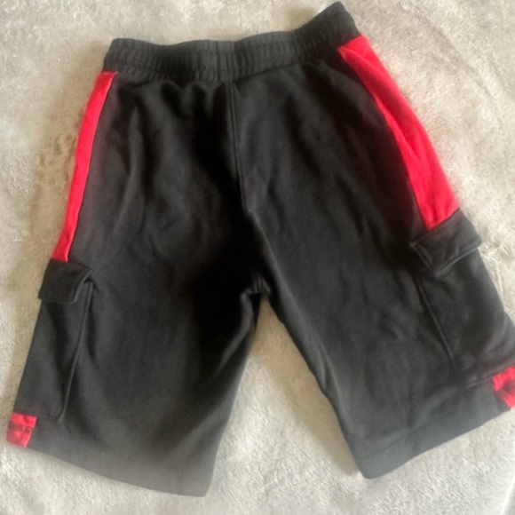 Guess Big Kids Black and Red Cargo Shorts - Picture 4 of 4